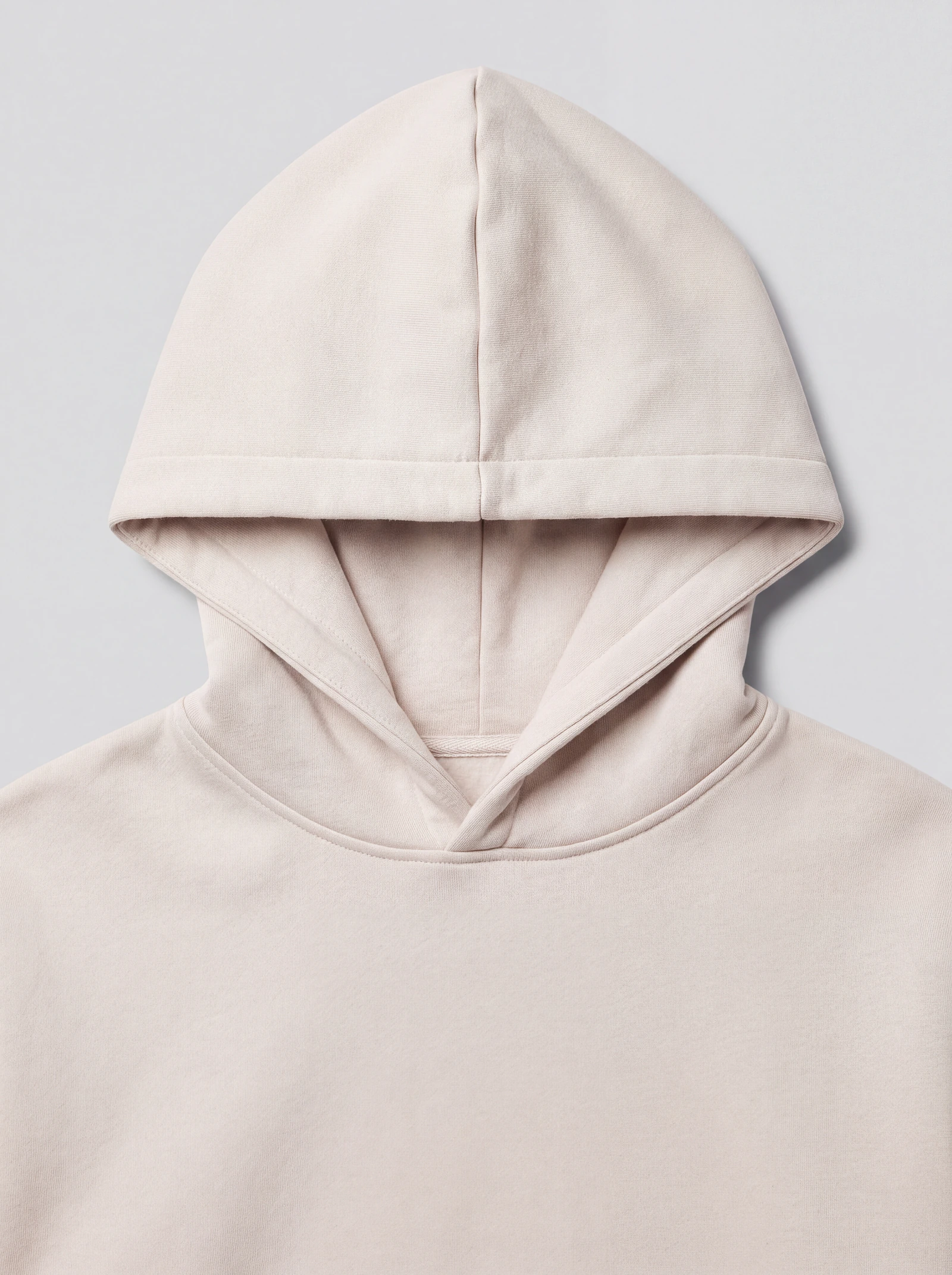 Hoodie Básico Beige — detalle: capucha