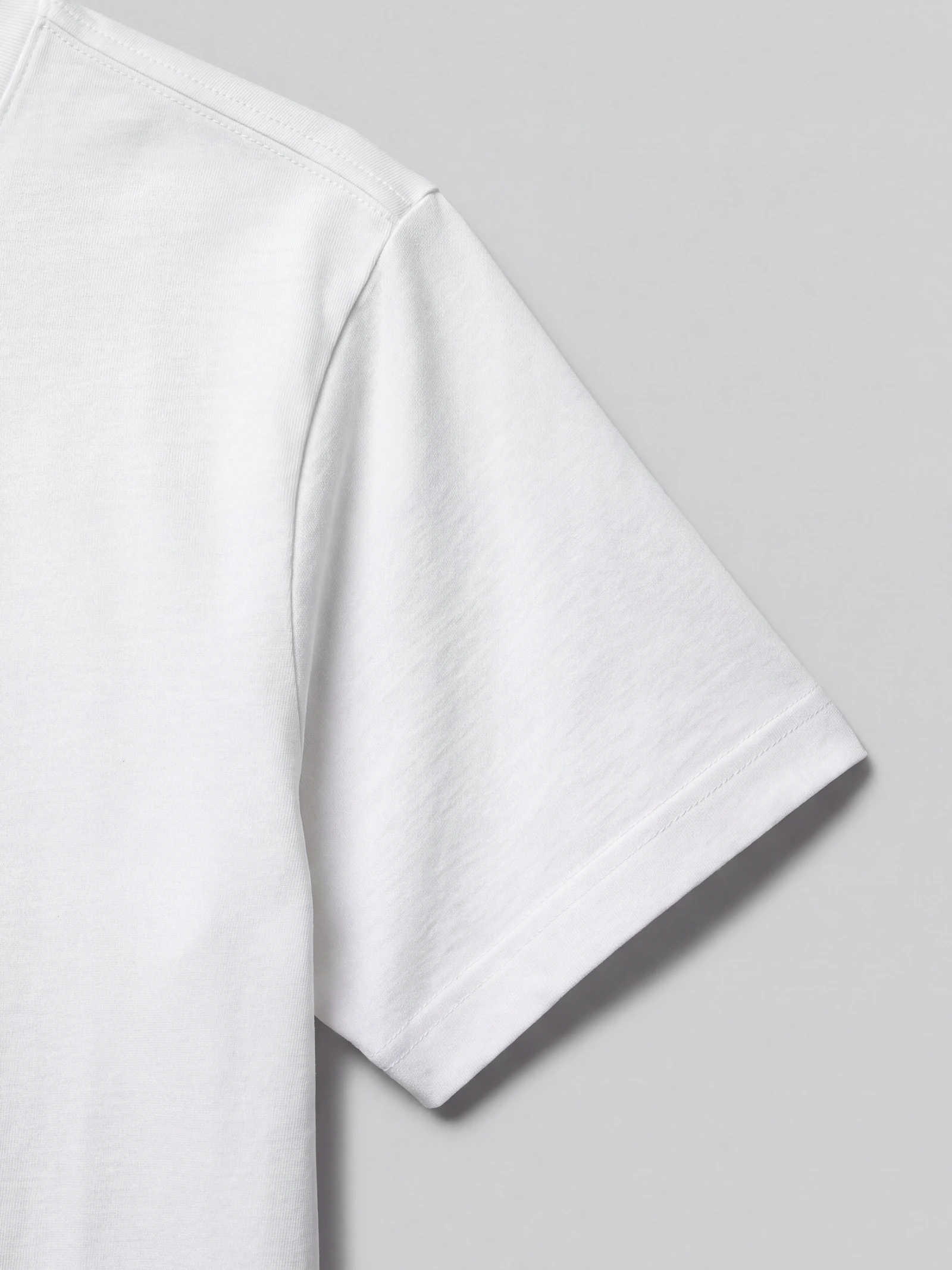 Camiseta Clásica Blanco — detalle: manga