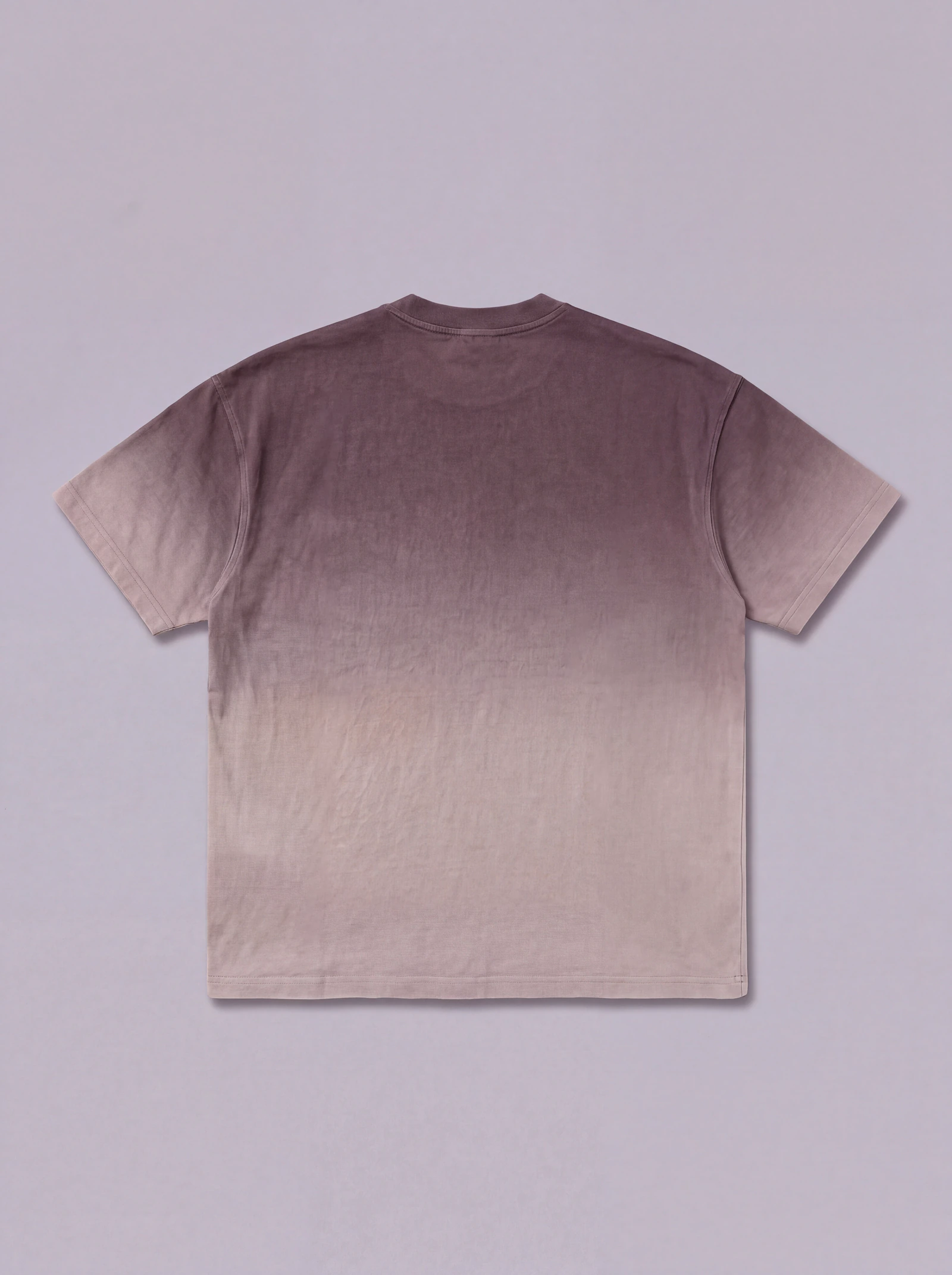 Camiseta Boxyover Aerógrafo Café — espalda