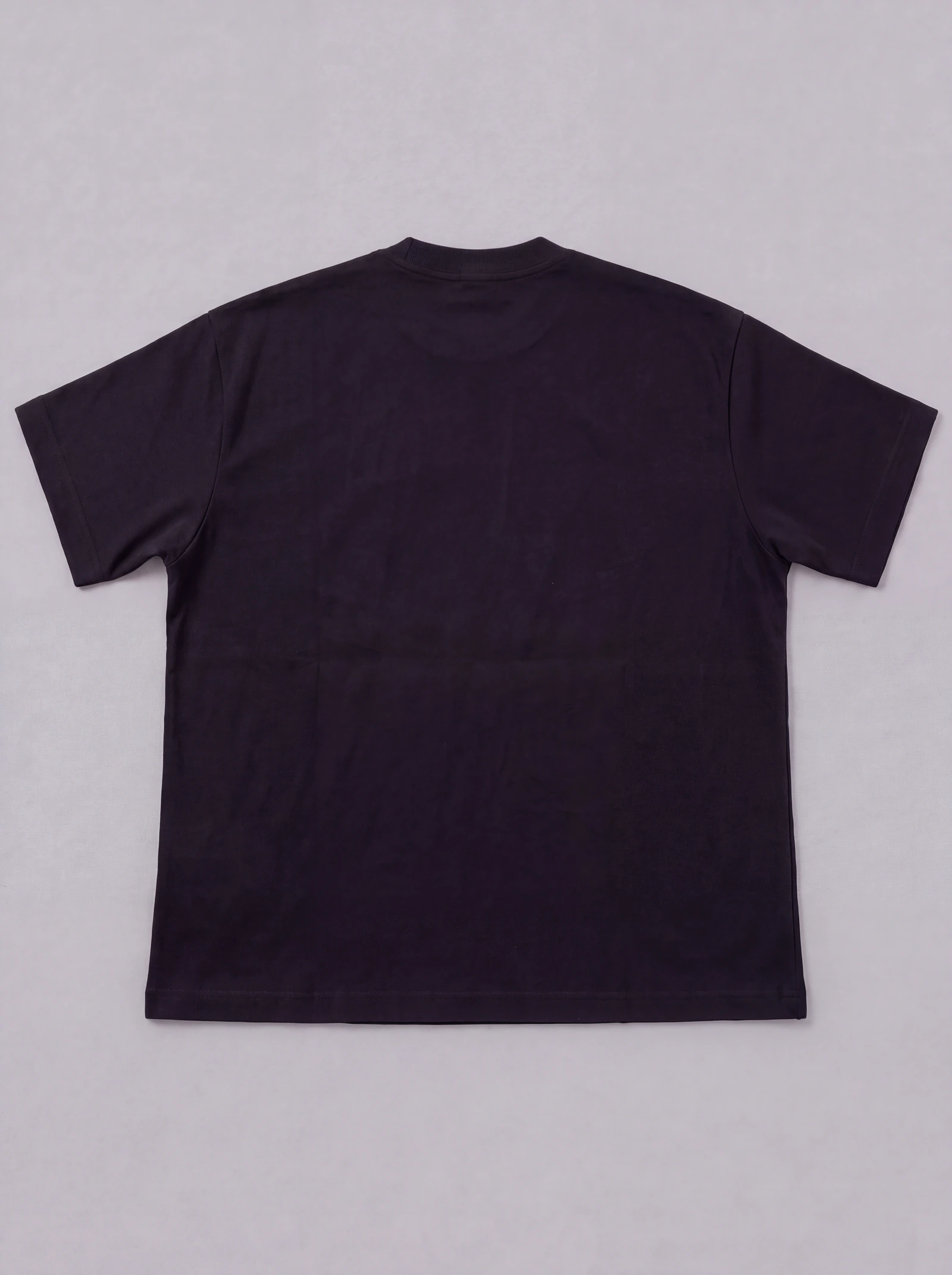 Camiseta Boxyover Negro — espalda