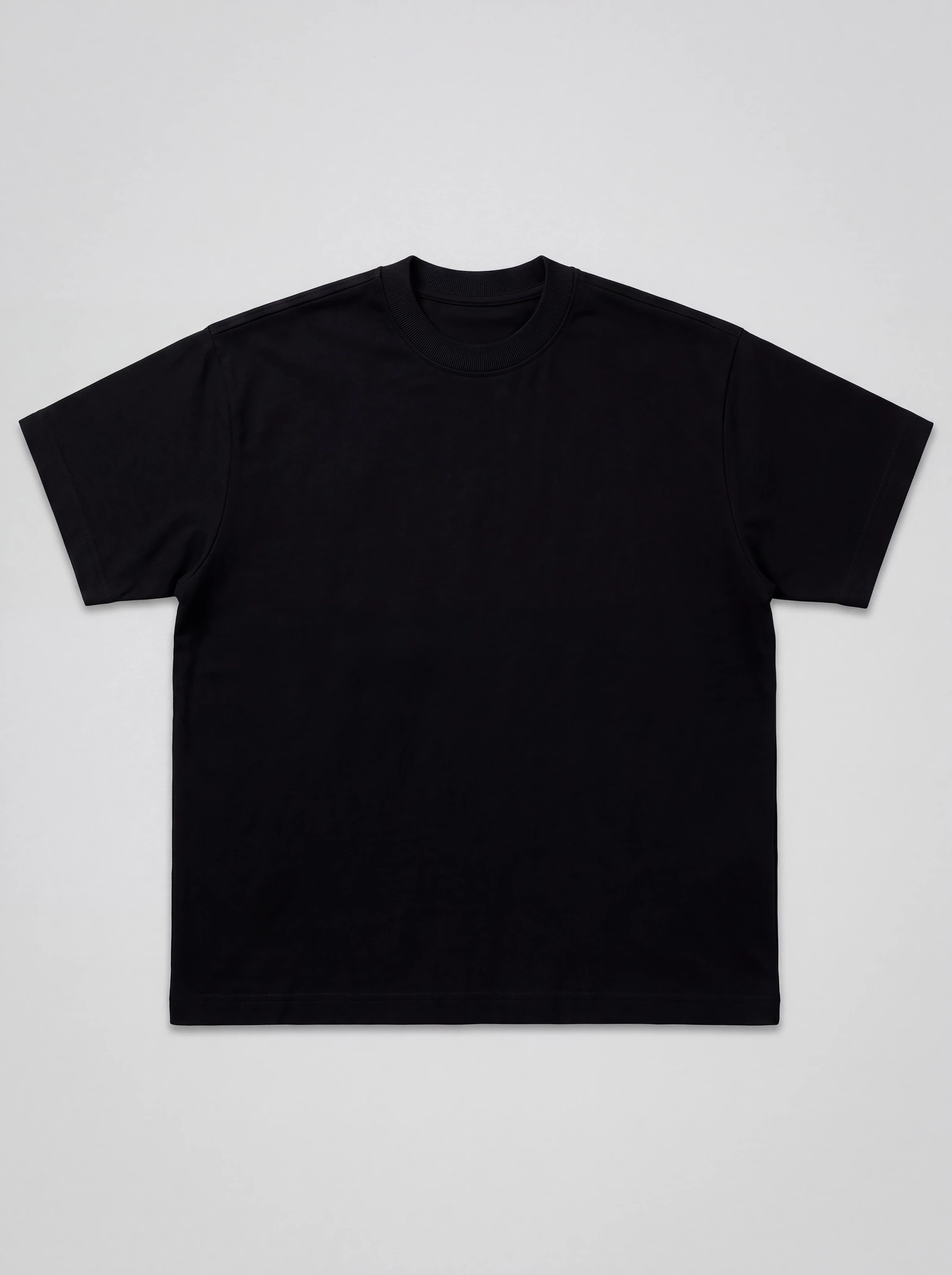 Camiseta Boxyover Teñida Negro — frente