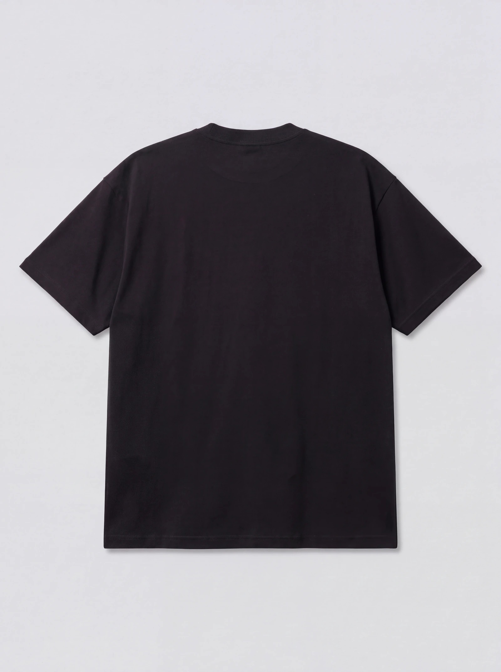 Camiseta Oversize Negro — espalda