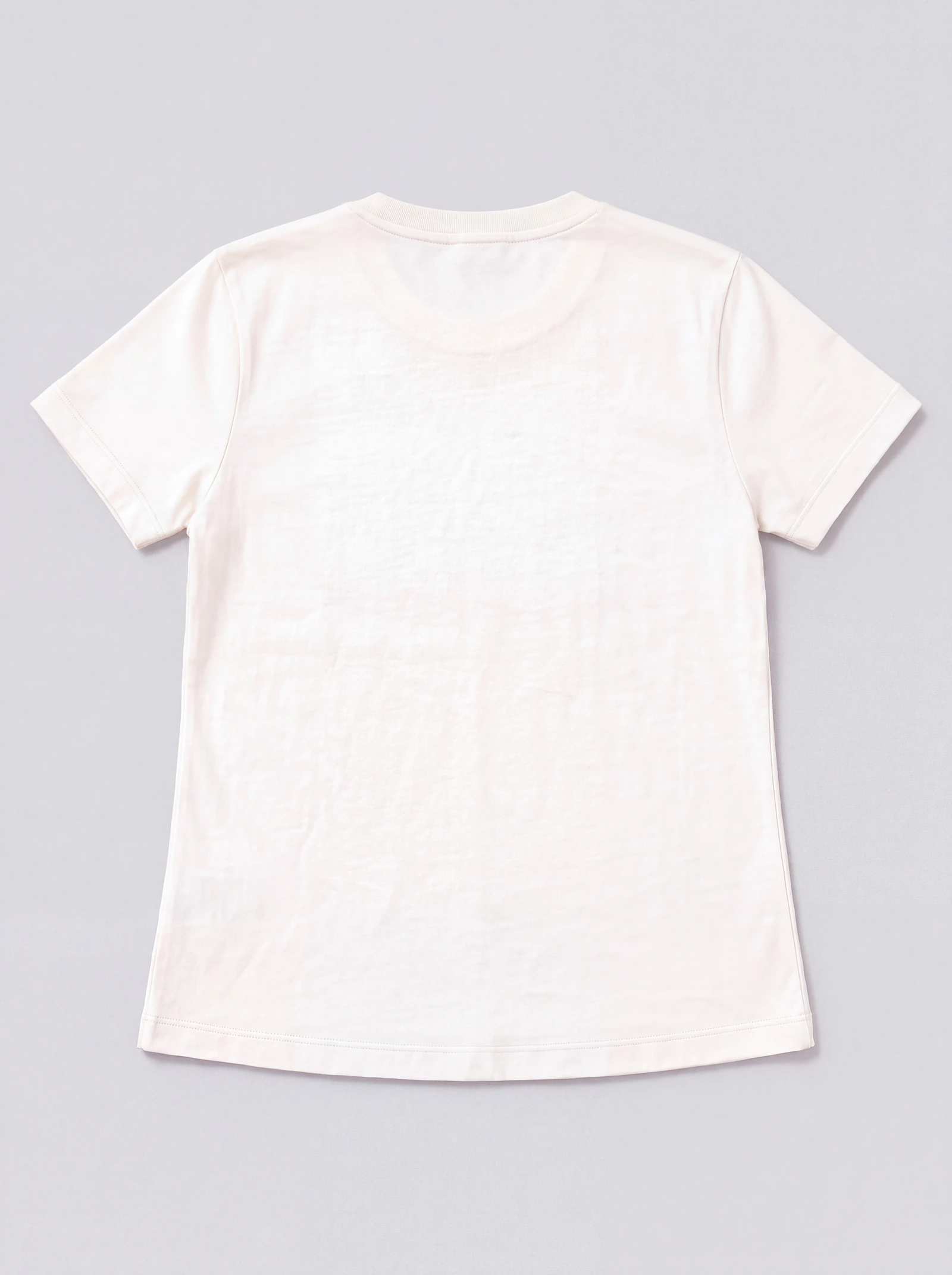Camiseta Básica Dama Crudo — espalda