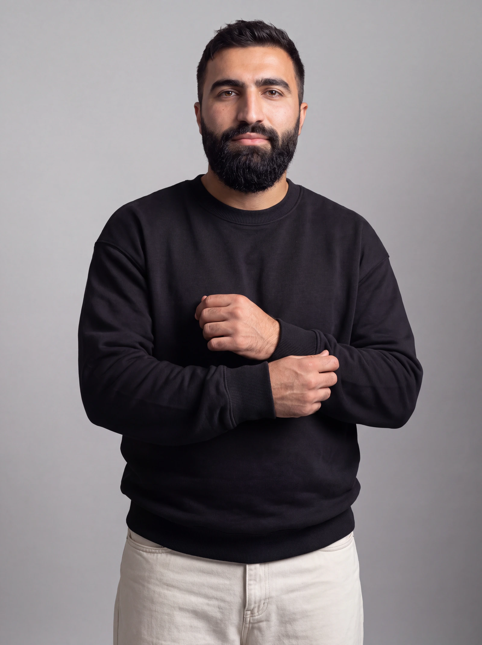 Crewneck Cuello Redondo — Negro