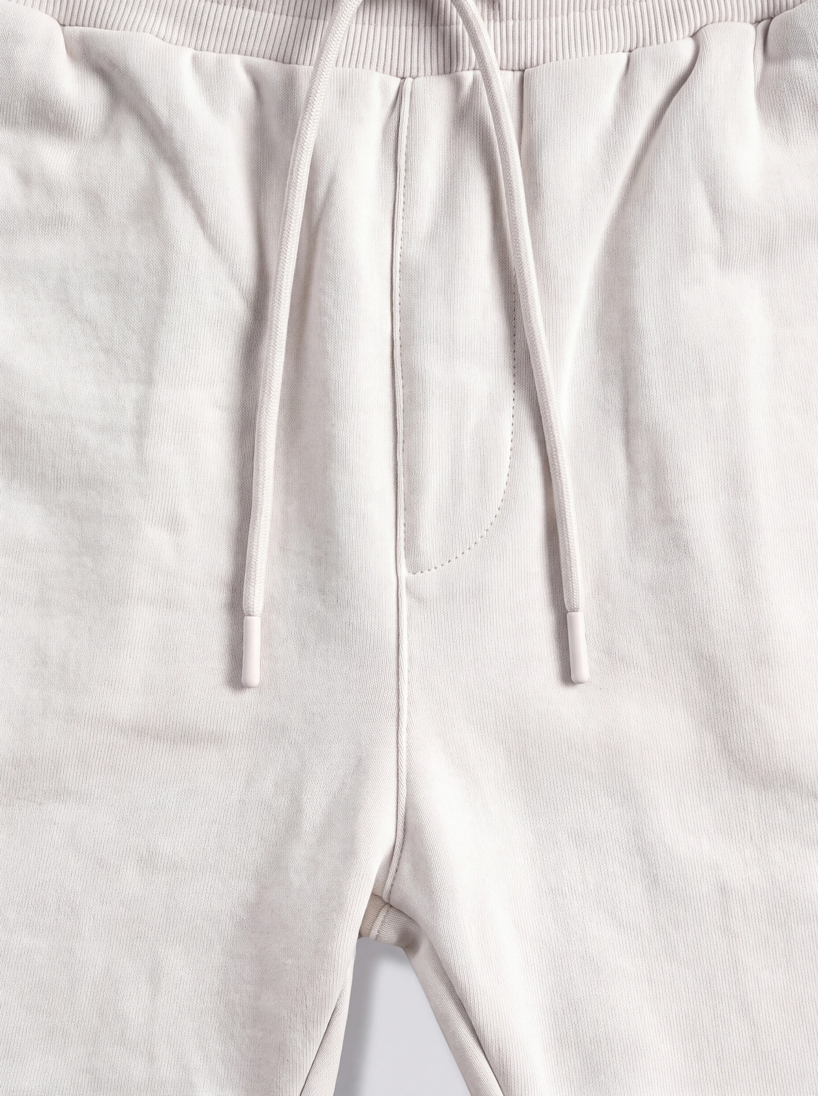 Short Básico Beige — detalle: centro