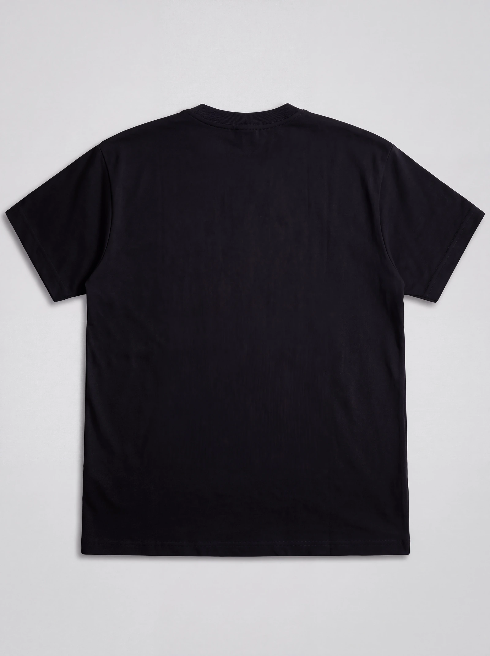 Camiseta Oversize Negro — espalda