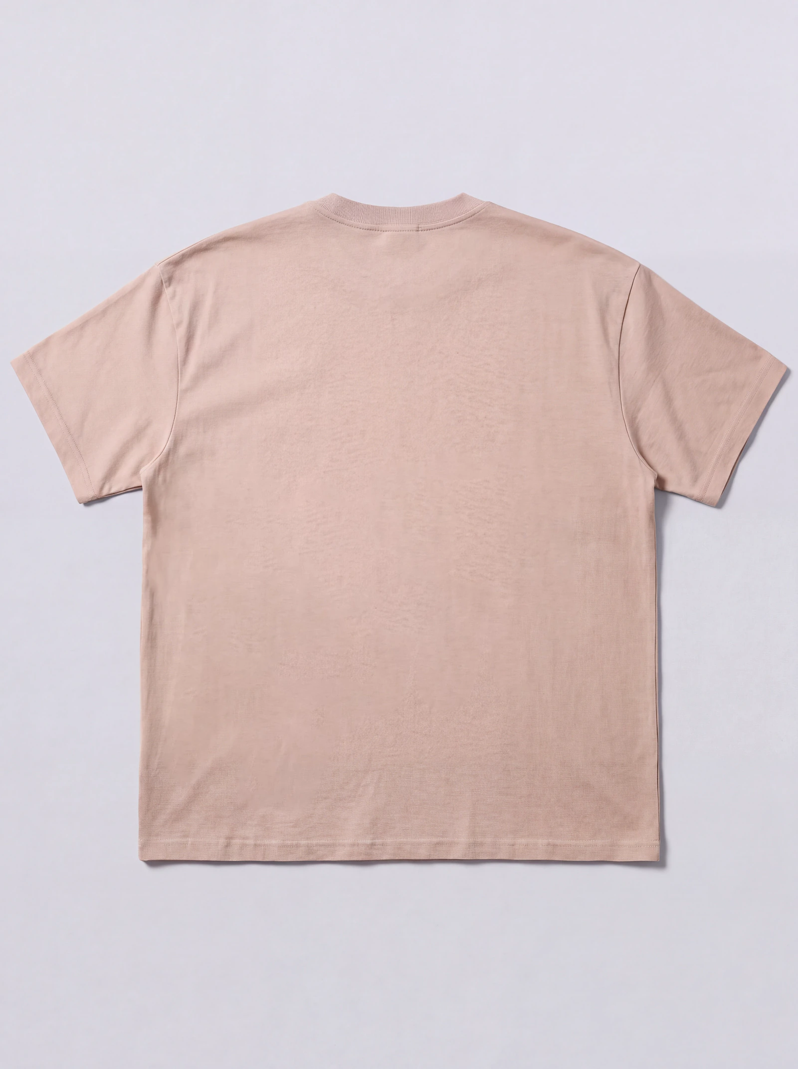 Camiseta Oversize Crema Oscuro — espalda